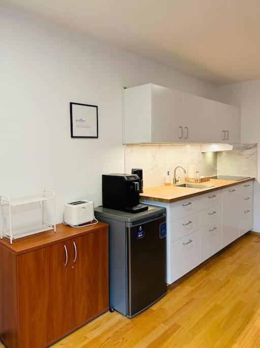 Family-Friendly Prague 5 Stay Exterior foto