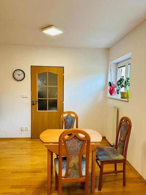 Family-Friendly Prague 5 Stay Exterior foto