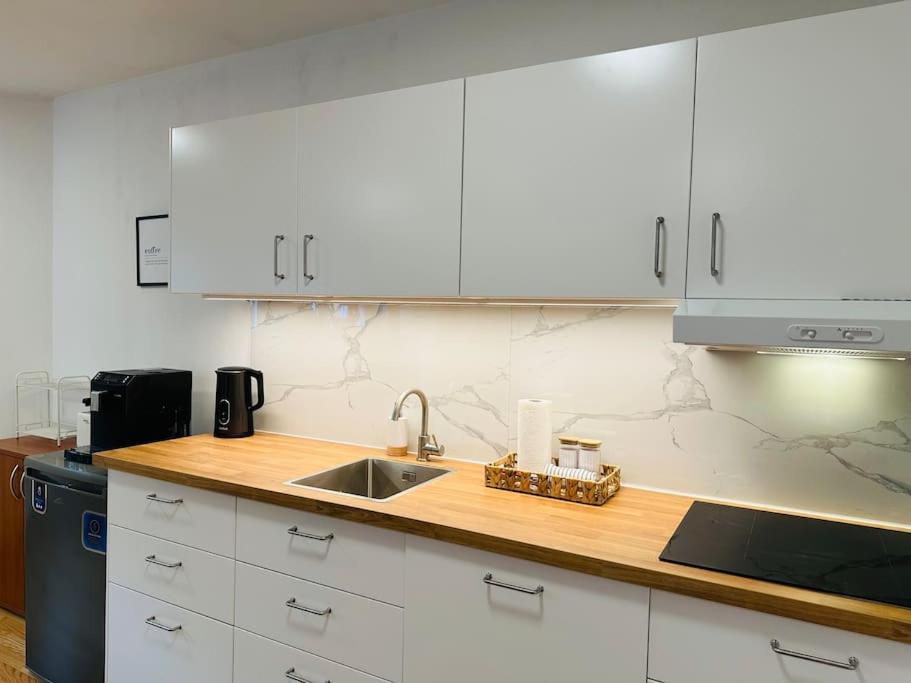 Family-Friendly Prague 5 Stay Exterior foto