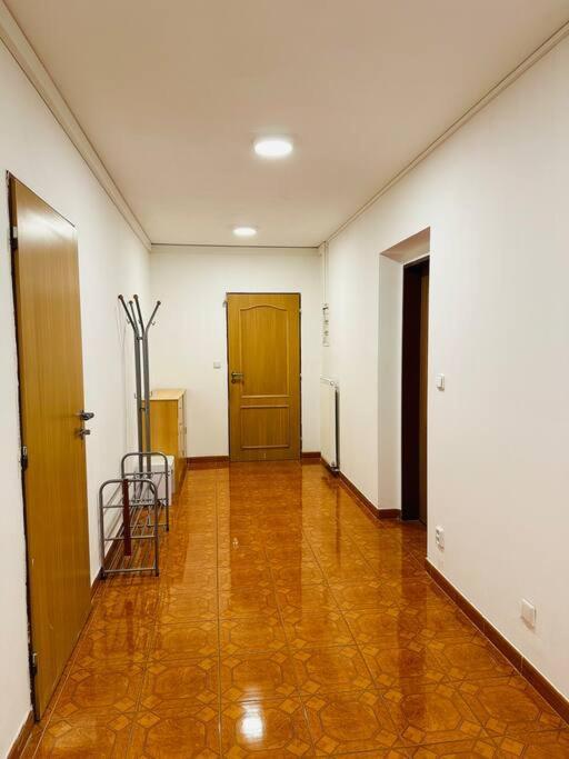 Family-Friendly Prague 5 Stay Exterior foto