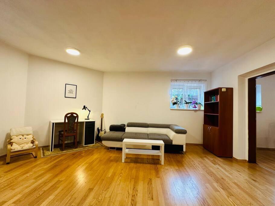 Family-Friendly Prague 5 Stay Exterior foto